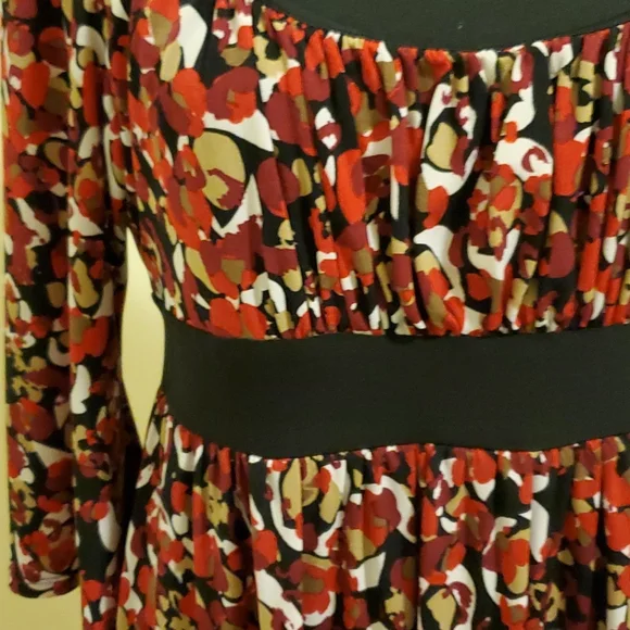 TIANA B. - Picture 3 of 7